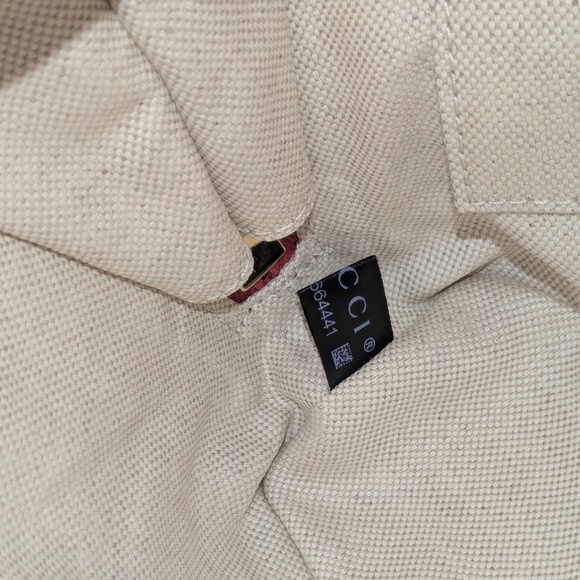 GUCCI - Picture 7 of 11